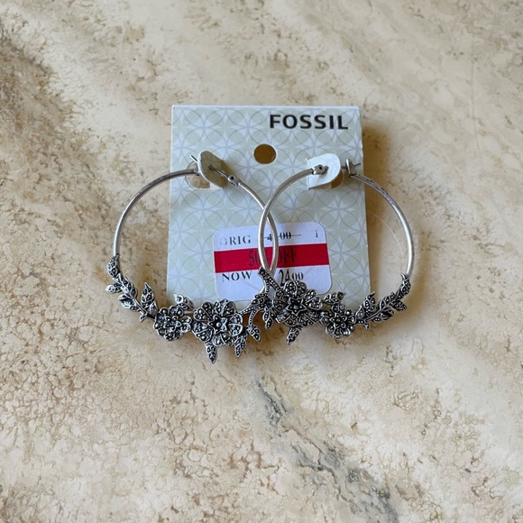 Fossil Silver Flower Hoop Earrings - Picture 2 of 5